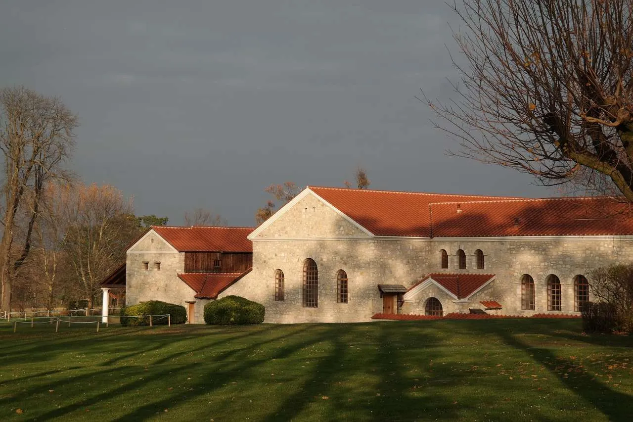 Repair of Roofing: A Practical Guide